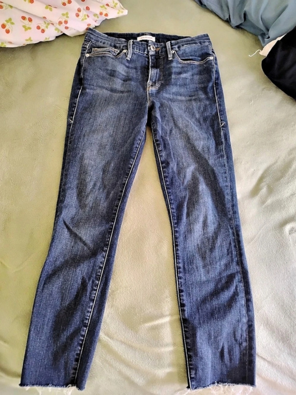 Good American Good Legs Skinny Jeans Skinny Jeans in Blue Waist 6